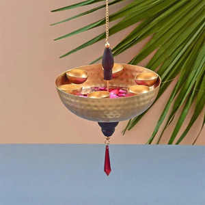 Loto colgante de calidad premium The Divine Urli Diya Flame Of Tranquility Lotus Design Urli Diya - Product Image 2