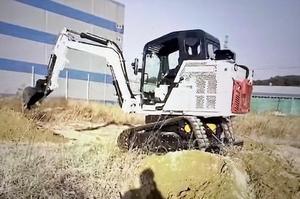 Chargeuse/Pelleteuse sur chenilles compacte Cougar T85 - Product Image 3