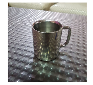 Taza de acero inoxidable con asa Brillante Pulido Comida Segura Diseño atractivo Taza de cuerno de búfalo a bajo precio - Product Image 2