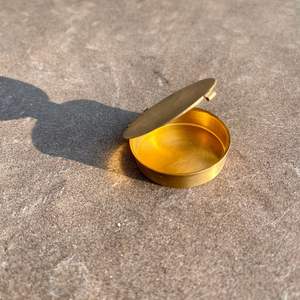 Designer Antique Metal <b>Sweet</b> <b>Box</b> For Engagement <b>Gift</b> Packaging With Beautiful Floral Carving And Polished Finish - Product Image 2