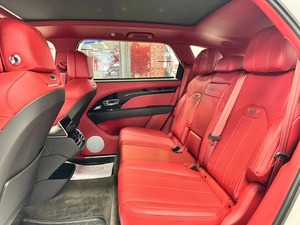 Bentley Bentayga EWB disponible en venta - Product Image 4