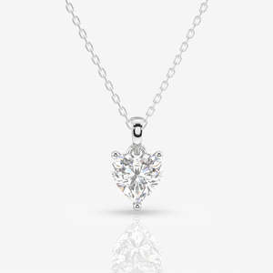 Pendentif solitaire en diamant de laboratoire taille cœur en or 18 carats, collier élégant et raffiné - Product Image 4