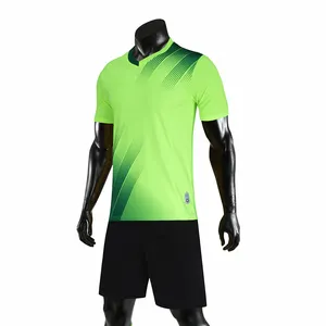Kit de entrenamiento de camiseta de fútbol para hombre de secado rápido personalizado al por mayor conjunto completo de equipo europeo ropa de fútbol europeo por sublimación barata - Product Image 1