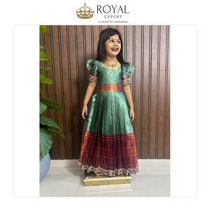 Dernière collection de vêtements indiens pour enfants Kanjivaram Silk Lehenga Choli pour mariage - Product Image 3
