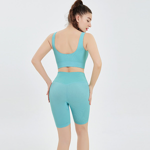 Soutien-gorge de sport OEM sexy, court, respirant, sans armatures, convertible, push-up, avec coussinets, pour le yoga, séchage rapide, débardeur pour femme - Product Image 6