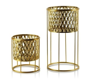 Maceta y maceta de diseño clásico, maceta decorativa de Metal marrón con recubrimiento en polvo con soporte para decoración del hogar, SET/3 - Product Image 2