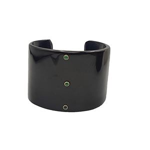 Exprime tu estilo libre con este precioso brazalete bohemio de cuerno natural. - Product Image 4