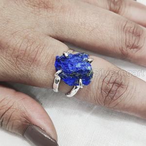 Anillo de Plata de Ley 925 con Piedra Natural de Lapislázuli en Bruto para Mujer, Joyería de Banda Martillada, Regalo de Navidad - Product Image 2