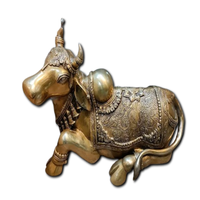 Sièges d'idole Nandi en laiton modernes fabriqués à la main pour l'exportation pour Temple Mandir Decor Indoor Garden Villa Hindu Rituals Home Use