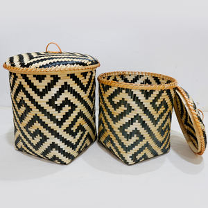 Artex Dong Thap Factory Cesta de lavandería de bambú con diseño plegable y asas de bambú para ropa y almacenamiento en el hogar - Product Image 2