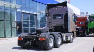 Camion tracteur lourd de haute qualité d'occasion Dongfeng Tianlong <span class=keywords><strong>KX</strong></span> 6X4 10 roues <span class=keywords><strong>à</strong></span> <span class=keywords><strong>vendre</strong></span> - Product Image 2