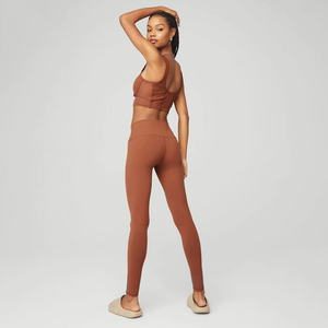 Conjunto de Leggings y Shorts de Compresión Ecológicos con Logotipo Frontal Personalizable, Ropa Deportiva para Yoga y Fitness - Product Image 3