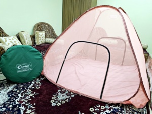 Mosquitero Plegable de Poliéster (Cama Doble King Size con Base de Tela Autoportante para Todas las Estaciones 7x7FT) - Product Image 5