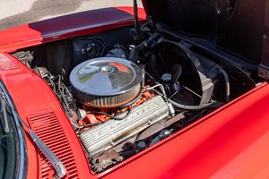 Chevrolet Corvette Convertible de 1966, Usado en Buen Estado, Transmisión Manual de 4 Velocidades, Motor V8 de 327 Pulgadas Cúbicas, Techo Rígido Incluido - Product Image 6