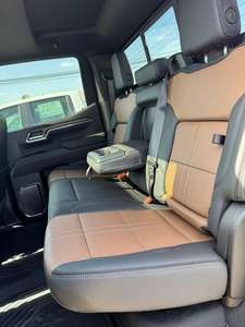 Pre-Owned Clean 2025 Chevrolet Silverado 1500 3.0L Duramax Turbo Diesel - Product Image 4