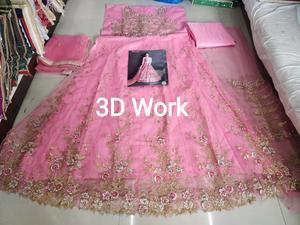 Tendencias indias Moda Mujer Red pesada con bordado Anarkali Kurti Vestido con Dupatta Vestido de novia al por mayor - Product Image 3