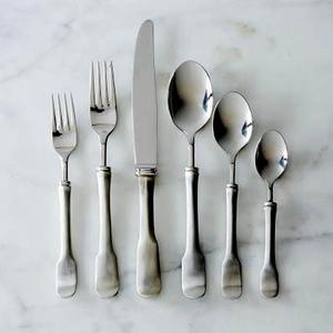 Ensemble de couverts en acier inoxydable argenté avec poignée au design moderne, ensemble de cuillères, couteaux et fourchettes de luxe pour la maison et les hôtels - Product Image 5