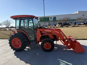 รถแทรกเตอร์ MX5400 55 แรงม้า ขับเคลื่อน 4 ล้อ ปี 2022 พร้อมปั๊มเครื่องยนต์และลูกปืนที่มีอายุการใช้งานยาวนาน - Product Image 5