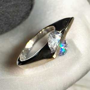 Anillo Sello de Plata de Ley 925 con Baño de Oro de 14k y Circonita Cúbica Natural, Engaste de Barra, Diseño Elegante, Banda Plana Apilable, Regalo Cristiano - Product Image 5