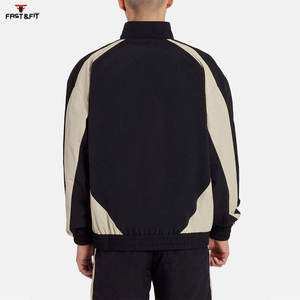 Conjunto de pantalones cortos de nailon Chaqueta cortavientos Conjunto con capucha Unisex Chándal para hombre Chándal Pantalones cortos Conjuntos para hombre de dos piezas - Product Image 4