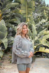 All'ingrosso di alta qualità speciale di vendita calda elegante manica lunga abbigliamento Design alla moda camicette da donna <span class=keywords><strong>eleganti</strong></span> top