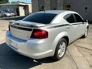 2011 Dodge Avenger SXT - Product Image 3