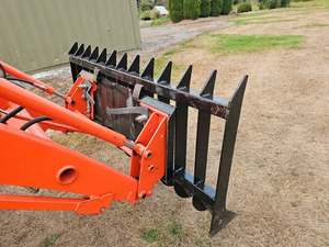 4WD วิ่ง80hp 60hp รถแทรกเตอร์คูโบต้ารถไถ120hp เครื่องจักรการเกษตรรถแทรกเตอร์ฟาร์ม75hp - Product Image 4