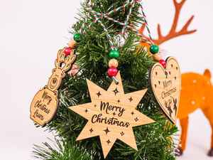 Charms de flocon de neige de Noël pour la fête de Noël Laser gravure pendentif décoration en gros - Product Image 6