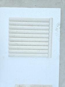 Moulures en marbre Cem, beige fossile, calcaire naturel, biseauté, 3 cm, brossé, sur mesure, pour villa moderne, par Turkiye - Product Image 4