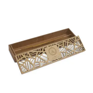 Support d'encens en bois Sheesham de conception multitâche exclusif, disponible au prix de gros - Product Image 1