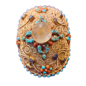 Himalayan Quartz <b>Crystal</b> Skull Decorative <b>Craft</b> Engraved Rose Amethyst Skull for Home Decoration or Gift Inspired by Buddhism - Product Image 5