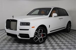 NOUVEAU VÉHICULE D'OCCASION 2024 C-U-L-L-I-N-A-N BLACK BADGE CROSSOVER AWD SUV - Product Image 5