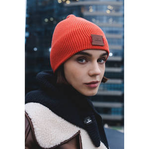 Boina verde menta unisex, prendas de punto a rayas con estampado suave, accesorio básico de invierno con detalle de logotipo, Colección Saxa - Product Image 3