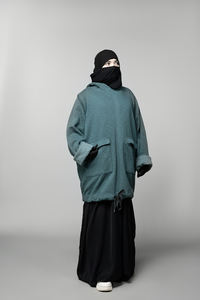 Mujeres musulmanas Fleece Abaya Invierno Ropa modesta Elegante Vestido de manga larga Hecho con tela cálida de primera calidad Precios al por mayor - Product Image 3