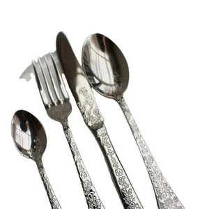Top Design Gravé En Acier Inoxydable Couverts Couverts Repas Essentiels Maison Ware Ustensiles Restaurant Fournitures En Vrac - Product Image 1