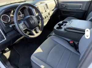 RAM 1500 Classic Warlock 4D-R Crew Cab 2022 Usada en Buen Estado, Cabina Doble, 5.6 Ft SB, Volante a la Izquierda, Emisión Euro IV - Product Image 4