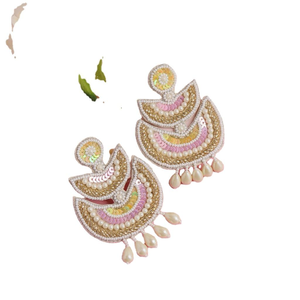 Último diseño 2024 Pendientes bordados a mano con cuentas El mejor proveedor de joyería de la India - Product Image 3