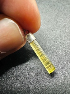 Collar con Colgante Fino de Plata de Ley 925 Chapado en Oro, Hecho a Mano con Piedra Preciosa Natural, Cristal de Turmalina Verde, Joyería Única para Regalo - Product Image 4