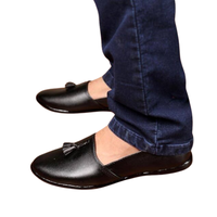 Chaussures plates tendance en cuir véritable faites à la main pour hommes, style indien Punjabi Khussa Jutti, idéales pour les mariages et les fêtes – Nouvelle collection très prisée