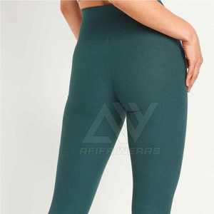 Leggings de yoga fitness personnalisés de haute qualité pour femmes avec logo pantalon moulant à motif solide - Product Image 3