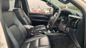 TOYOTA HILUX - Product Image 3