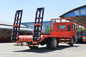 Nouveau camion plateau de transport pour excavatrice 170 ch avec remorque et échelle pour Dongfeng Yuchai - Product Image 2