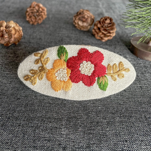 Pinces à cheveux brodées pour filles femmes, pinces à cheveux vintage, accessoires de cheveux, cadeau élégant de broderie florale OEM fabriqué au Vietnam - Product Image 3