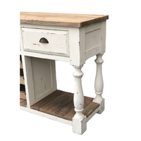 Console de style farmhouse en bois massif recyclé, finition craie blanche, avec porte-bouteilles et plateau naturel, pour restaurant, salon et salle à manger