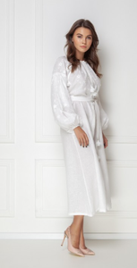 Robe Kimono à manches longues avec col en v et broderie - Product Image 6