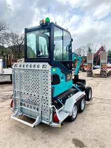 Mini-excavatrice hydraulique SWE Range 10 tonnes pour moteur diesel, boîte de vitesses - Modèle 2023, capacité de la benne de 3 m pour une utilisation efficace - Product Image 3