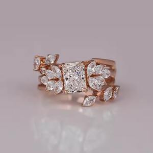 Ensemble de bagues de fiançailles en diamant de laboratoire coupe radiante diamant latéral taille marquise avec bague de mariage en laboratoire plaqué or - Product Image 4