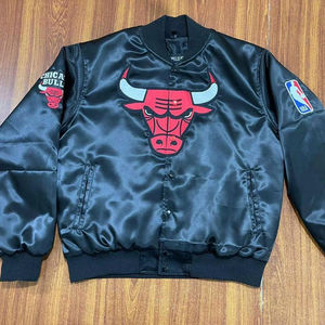 Veste de baseball en satin pour homme, style varsity, doublure matelassée, boutons-pression, vêtements d'hiver - Product Image 1