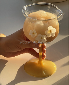 Venta al por mayor de <span class=keywords><strong>copas</strong></span> de vino personalizables de fábrica <span class=keywords><strong>con</strong></span> patrones decorativos para regalos de vacaciones - Product Image 2