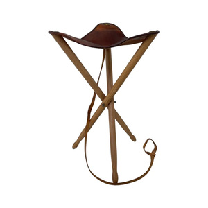 Taburete plegable de madera maciza hecho a mano al aire libre senderismo Camping caza cuero trípode sillas en fábrica razonable mejor precio - Product Image 6